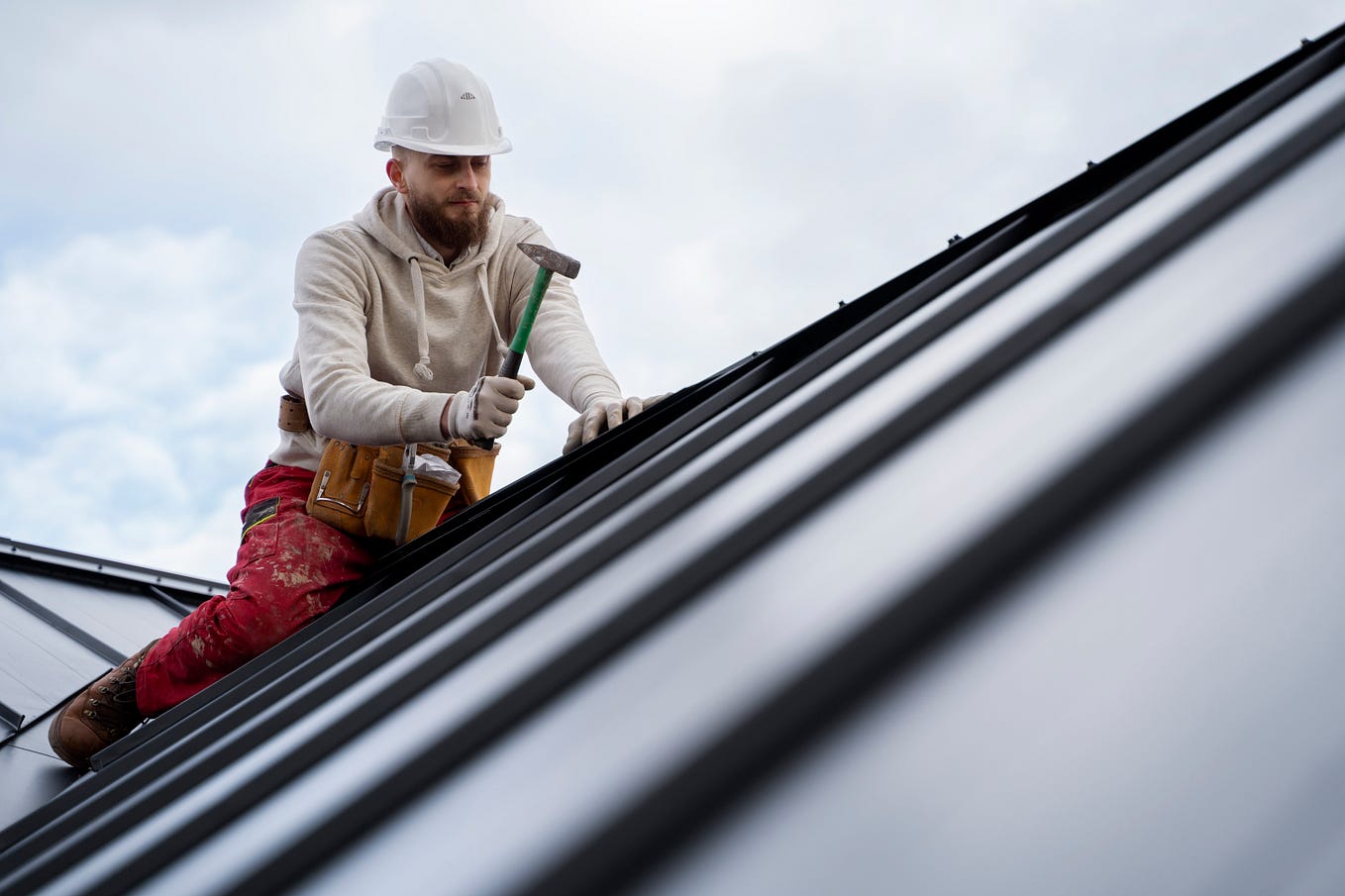 Professional Metal Roofing: Toronto’s Premier Choice for Metal Roofing Solutions